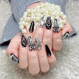 ネイル nana 🤍のネイルデザイン