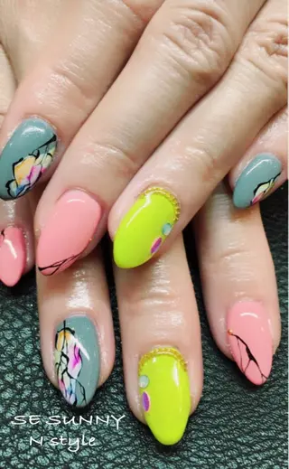 ネイル マツエク・マツパ SE SUNNY N-styleのネイルデザイン
