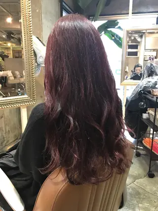 ロング カラー パーマ ヘアアレンジ メンズ マツエク・マツパ サロンドミルク 原宿のヘアスタイル