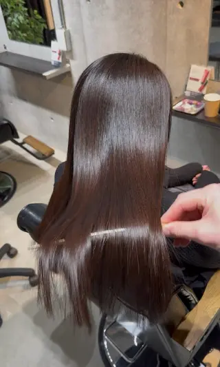 ロング Haru🫧髪質改善 ×美髪矯正🫧艶髪のヘアスタイル