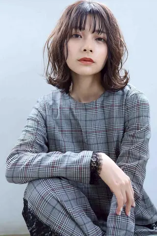 ミディアム 髪質改善 / 暖色カラー/井上未悠のヘアスタイル