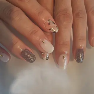 ネイル felicita fumi🩷のネイルデザイン