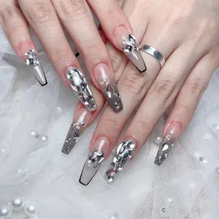 ネイル 🎀M nails✨ ビューティーのネイルデザイン