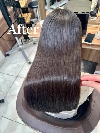 ロング 髪質改善縮毛矯正 谷口雄太のヘアスタイル