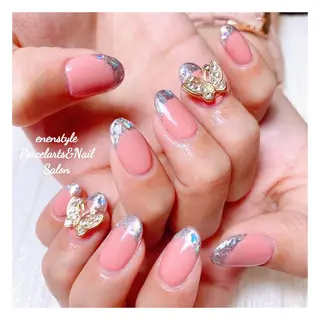 ミディアム ネイル 🐾enen style 🐾のネイルデザイン