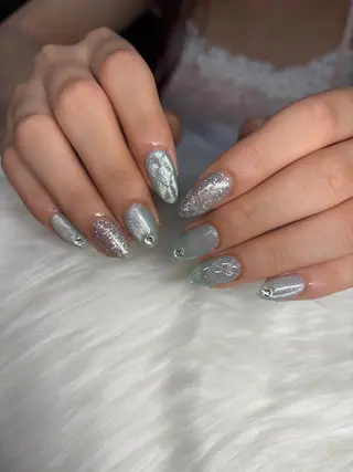 ネイル Nails by Akariのネイルデザイン