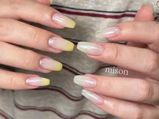 ネイル mison 安形友花のネイルデザイン
