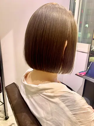 ショート カラー natsu fujinoのヘアスタイル