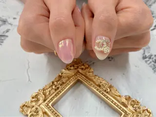 ネイル Nail Salon To Beのネイルデザイン