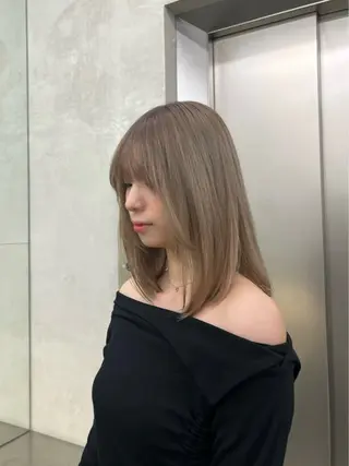 カラー ベージュカラー🤎 ayukaのヘアスタイル