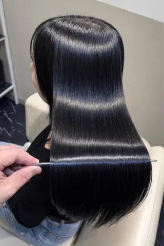 ロング カラー ulu+sia みつき本格派髪質改善のヘアスタイル