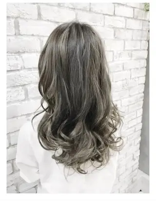 ロング カラー color coutureのヘアスタイル