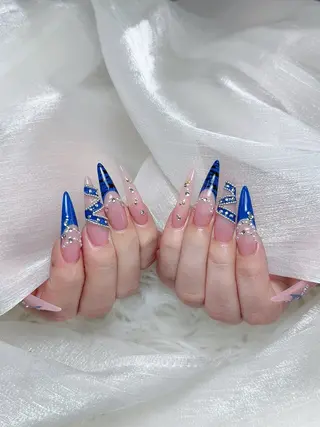 ネイル ENsalon akiのネイルデザイン