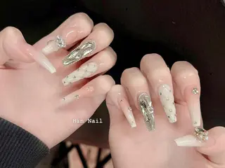ネイル Hin Nail 日本橋店のネイルデザイン