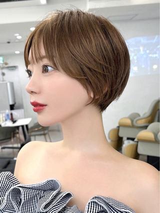 ショート 韓国ヘア/レイヤー/ 顔周り🎀もかのヘアスタイル