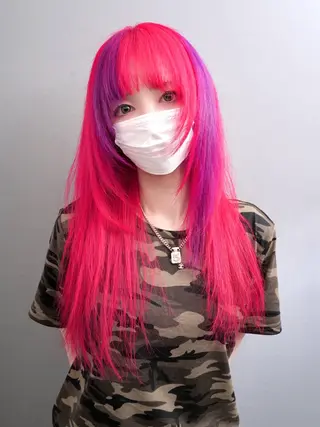 ロング カラー 推し活専用 【派手髪】飯野ゆかりのヘアスタイル