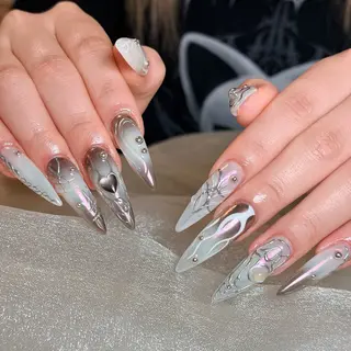 ネイル ネイル👑クイーンズ 巧のネイルデザイン