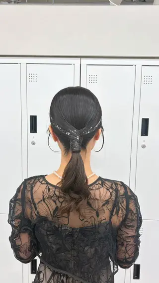 セミロング ヘアアレンジ エクステ🫧艶カラー ┊︎momoha横浜のヘアスタイル