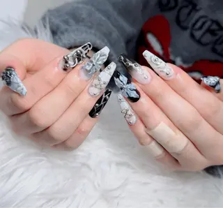 ネイル Lenie Nail Okuboのネイルデザイン