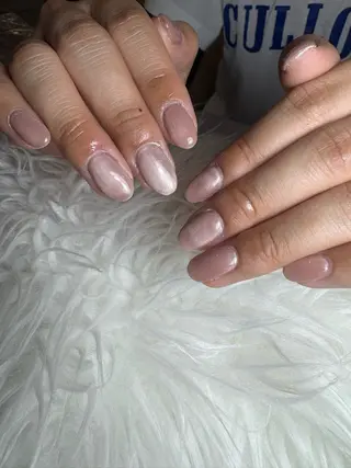 ネイル LAVISH 大和店 🤱子連れ大歓迎のネイルデザイン