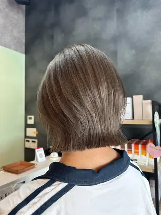 ミディアム 坂庭 美夢のヘアスタイル