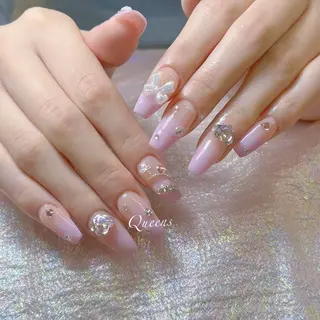 ネイル Queens ひなのネイルデザイン