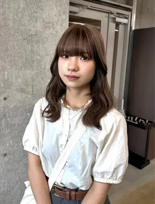 カラー 森田遥奈/透明感カラ ー/ケアブリーチのヘアスタイル