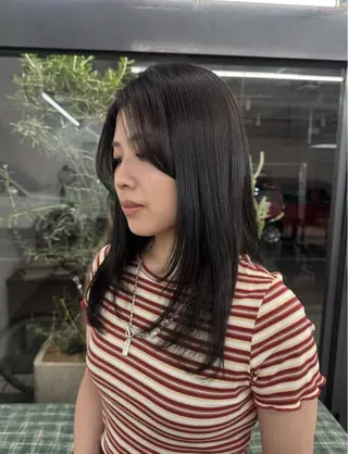 ミディアム Elme/ ワンカラー大募集💞のヘアスタイル