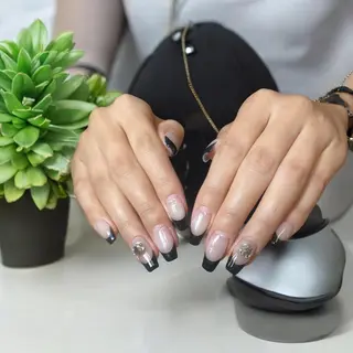 ネイル MoonHi Nail 朝霞台のネイルデザイン