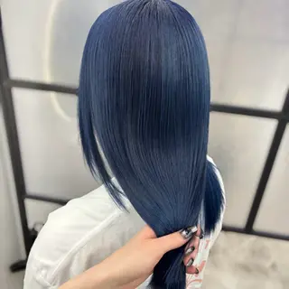 セミロング カラー Ren. 🦋デザインカラーのヘアスタイル