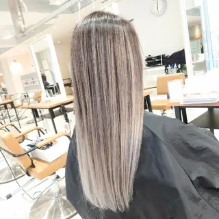 ロング カラー 艶髪✨ブリーチ職人 yasuのヘアスタイル