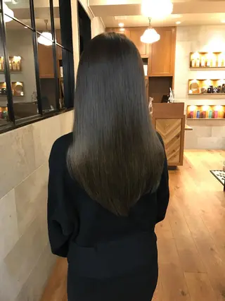 ロング 開發 智也のヘアスタイル