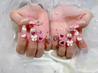 ネイル 🦋 MiKi 🦋 ネイルサロンのネイルデザイン