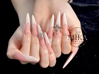 ネイル 🦊Genie🦊 Mika Nailsのネイルデザイン