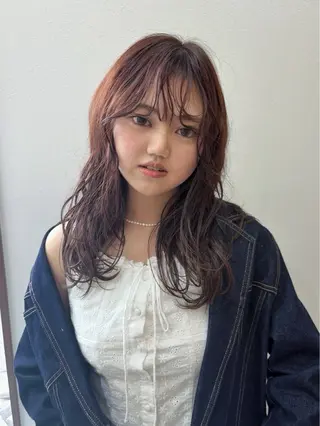 セミロング カラー 駒場 まといのヘアスタイル