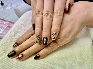 ネイル 若槻 由紀のネイルデザイン