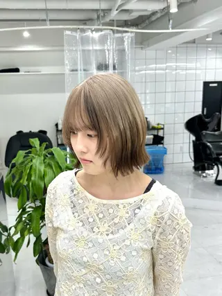 ショート カラー 三ノ宮/ケアブリーチ /透明感HAYATOのヘアスタイル