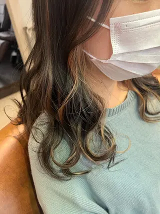 ロング カラー 才門 真菜のヘアスタイル