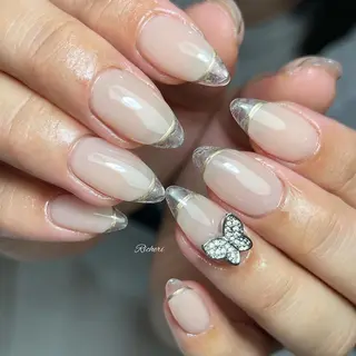 ミディアム ネイル richeri beautyのネイルデザイン