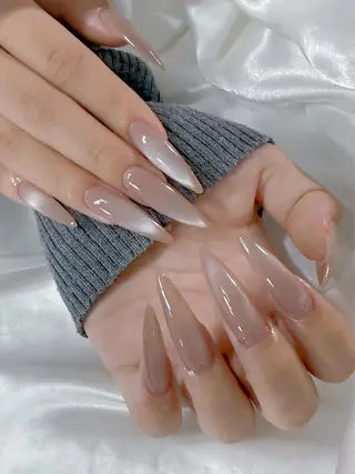 ネイル LEELA NAIL STUDIOのネイルデザイン