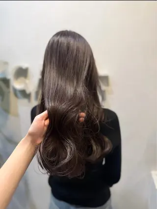 ロング カラー 透明感カラー／ 艶感カラー／RAMUのヘアスタイル
