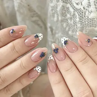 ネイル UM Nail Salonのネイルデザイン