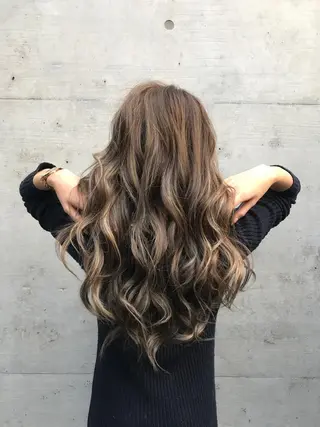 ロング カラー 佐野 智史のヘアスタイル
