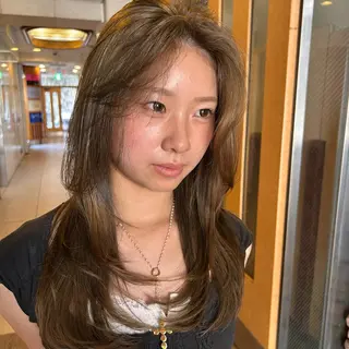 ロング カラー ベージュ/ブラウン 透明感カラー🍑のヘアスタイル
