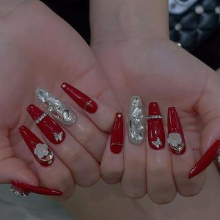 ネイル Queens テイのネイルデザイン