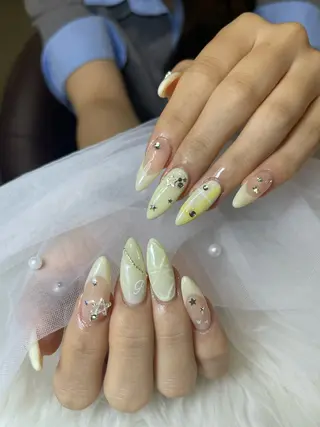 ネイル NiJi Nailsのネイルデザイン