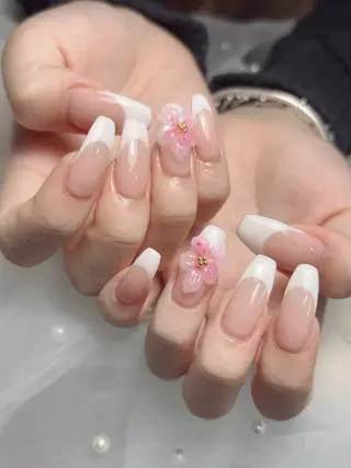 ネイル No8 NAGIのネイルデザイン