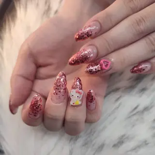 ネイル RUNWAY 　　のネイルデザイン