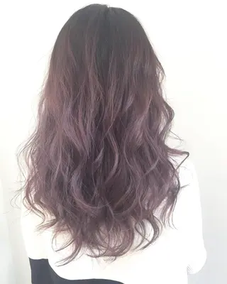セミロング カラー ✂️小顔カット✂️ 山本有紀のヘアスタイル