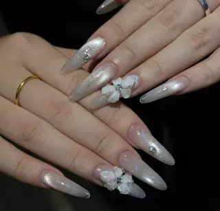 ネイル Pure&Rich Nailのネイルデザイン